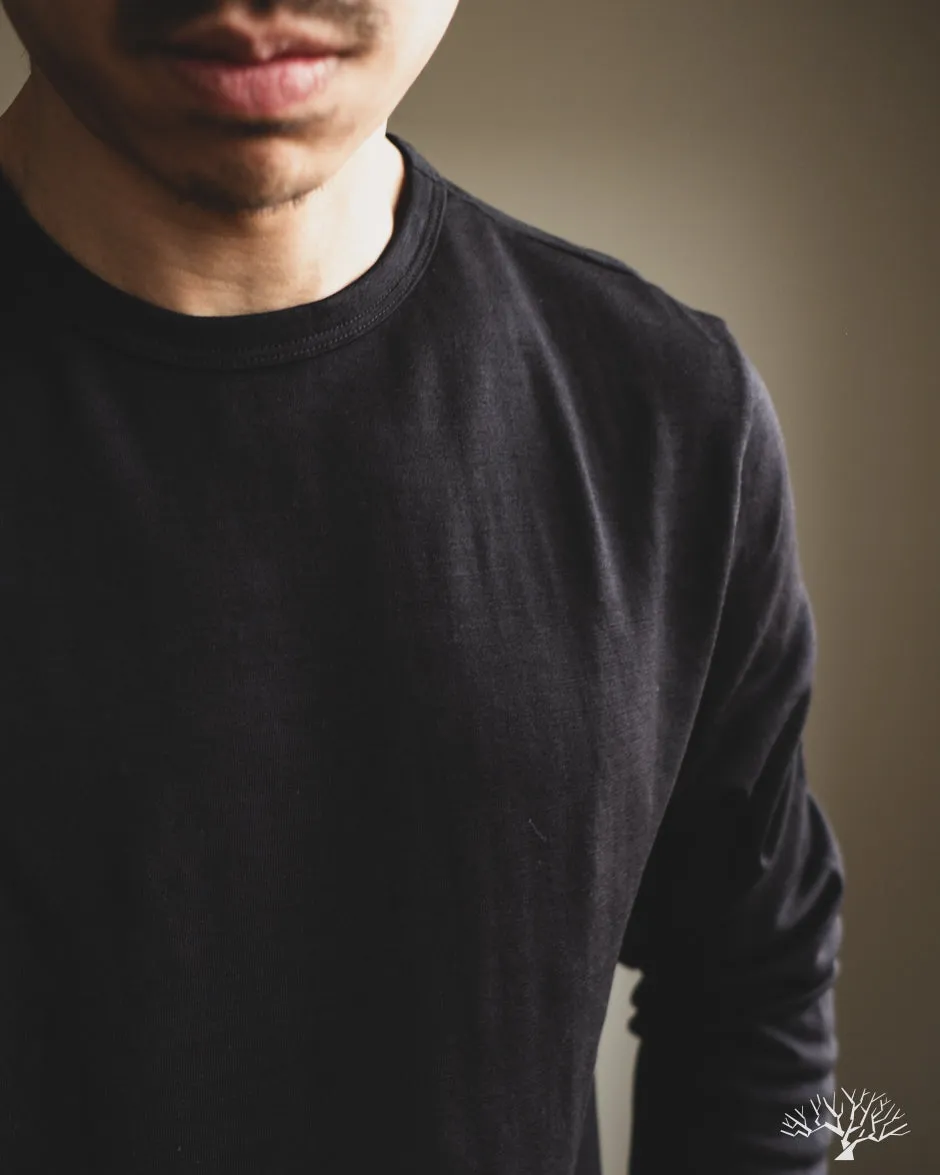 2W15LS Merino Wool Long-Sleeve Crew Neck Tee - Black