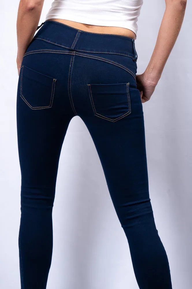 3 BUTTONS JEANS WITH BROWN STITCHING