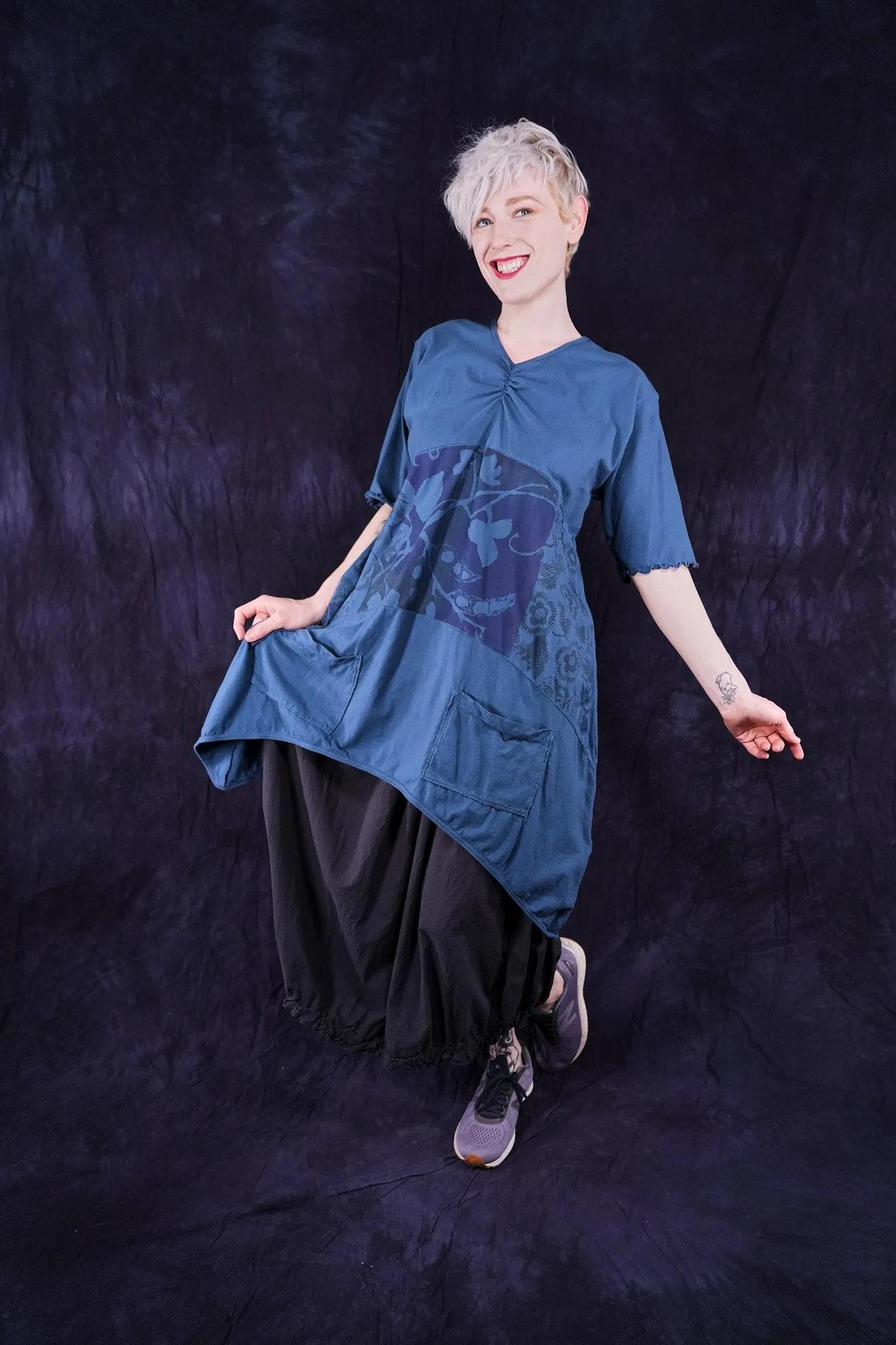 4184 Airy Lawn Skirt Black Sand