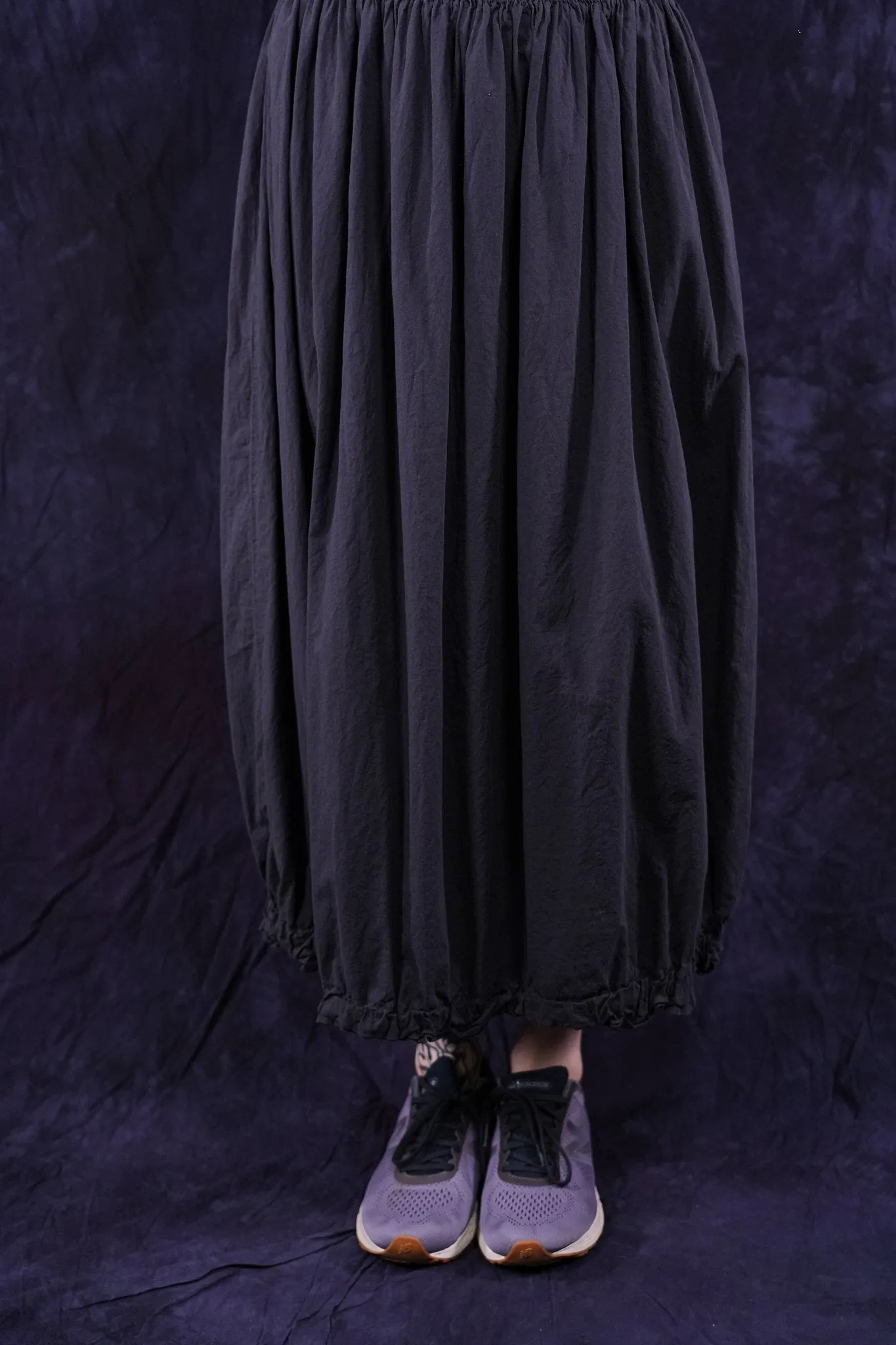 4184 Airy Lawn Skirt Black Sand