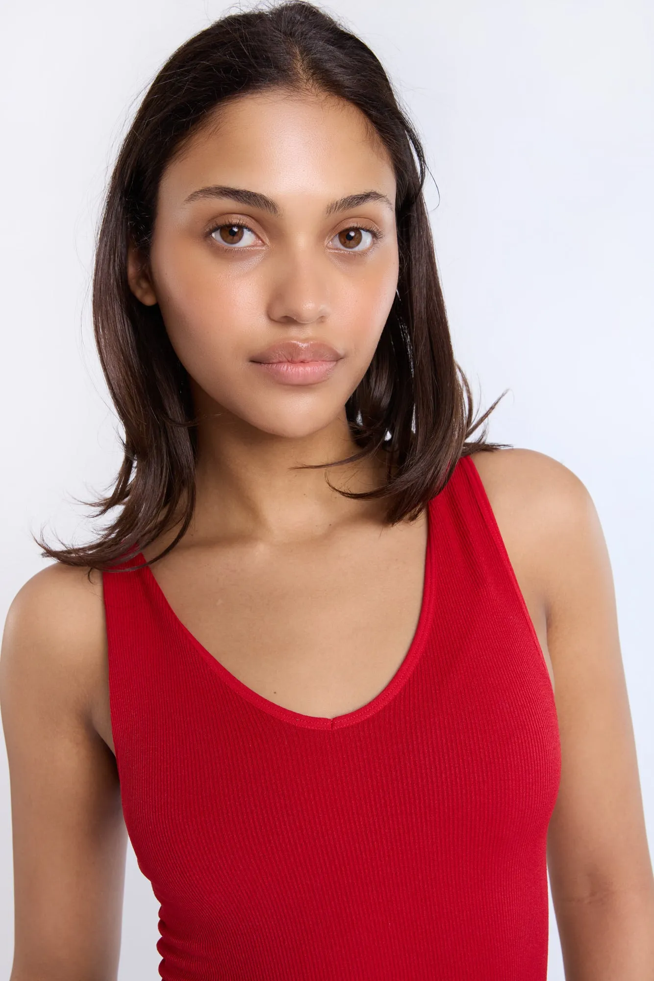 AERO Seamless Ribbed Knit V-Neck Tank Top