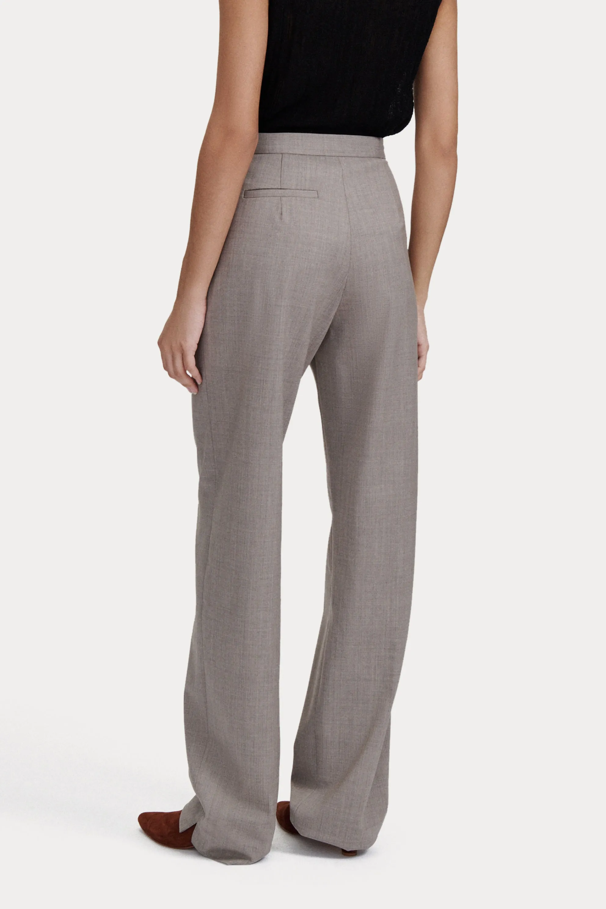 Alba Pant