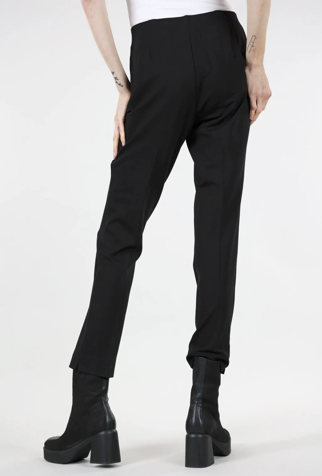 Annie Pant, Black