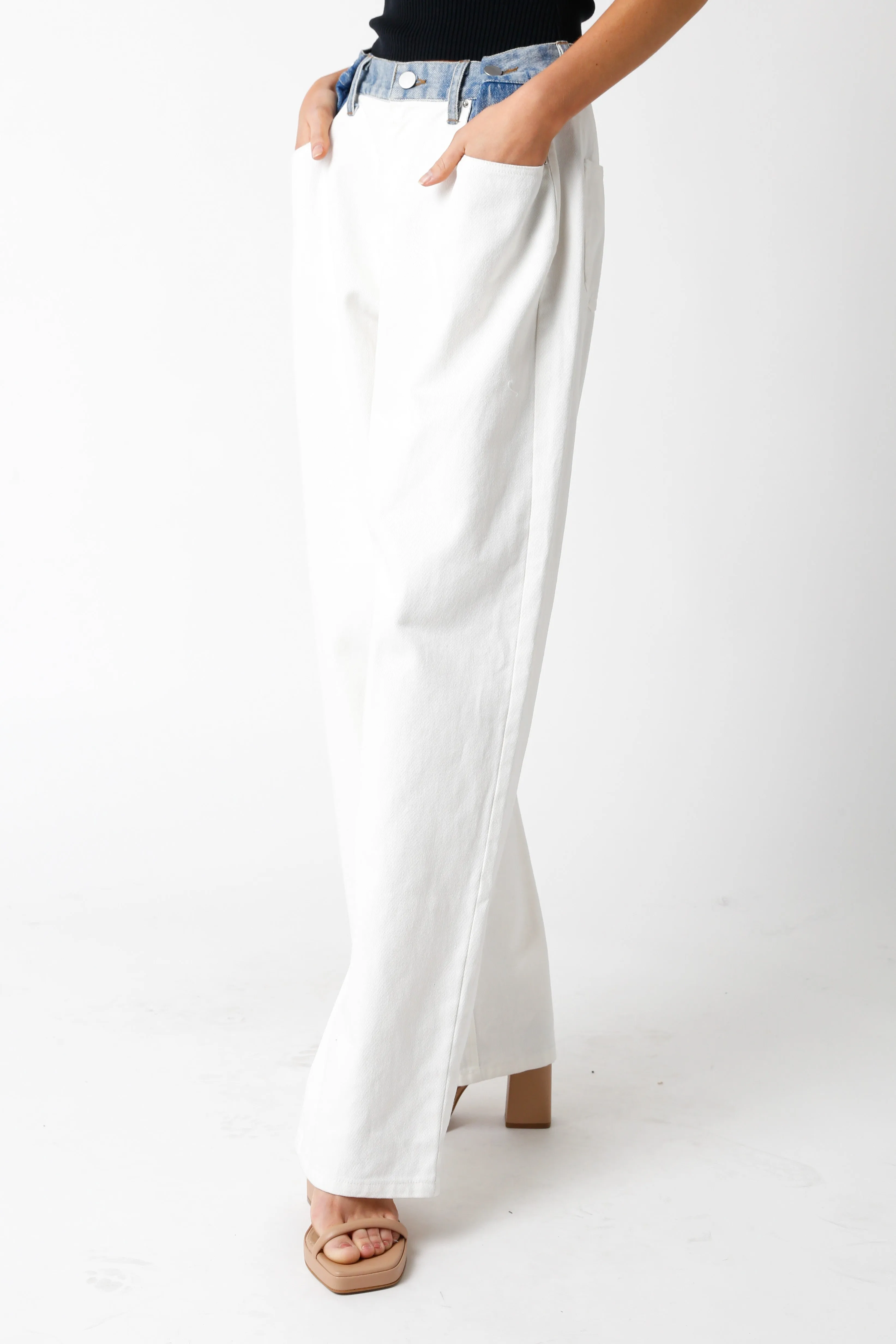 Ava Contrast Denim Jeans