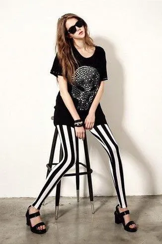 Black and White Thick Vertical Stripes Leggings