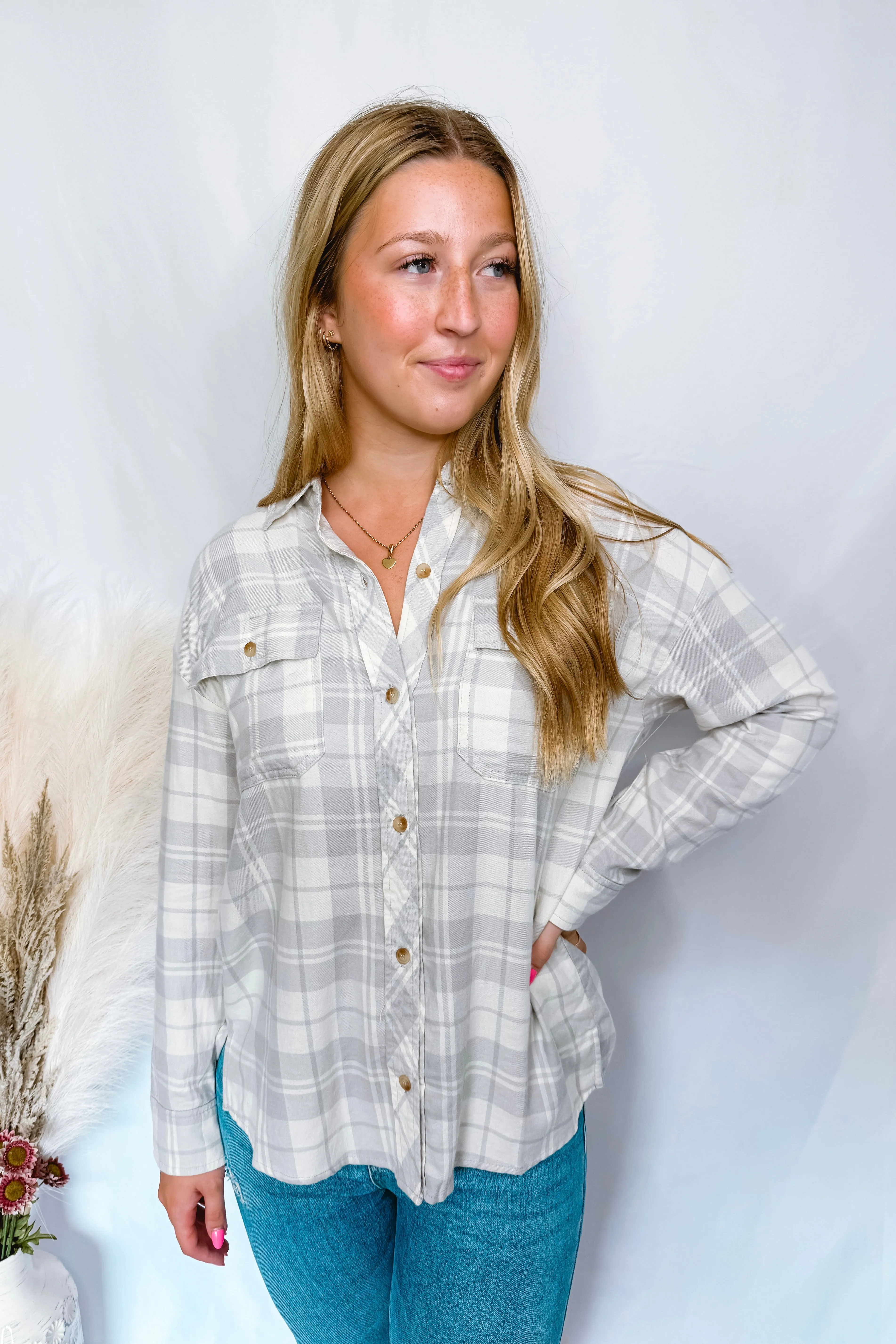 Cabin Days Plaid Button Down Flannel - Grey/Cream