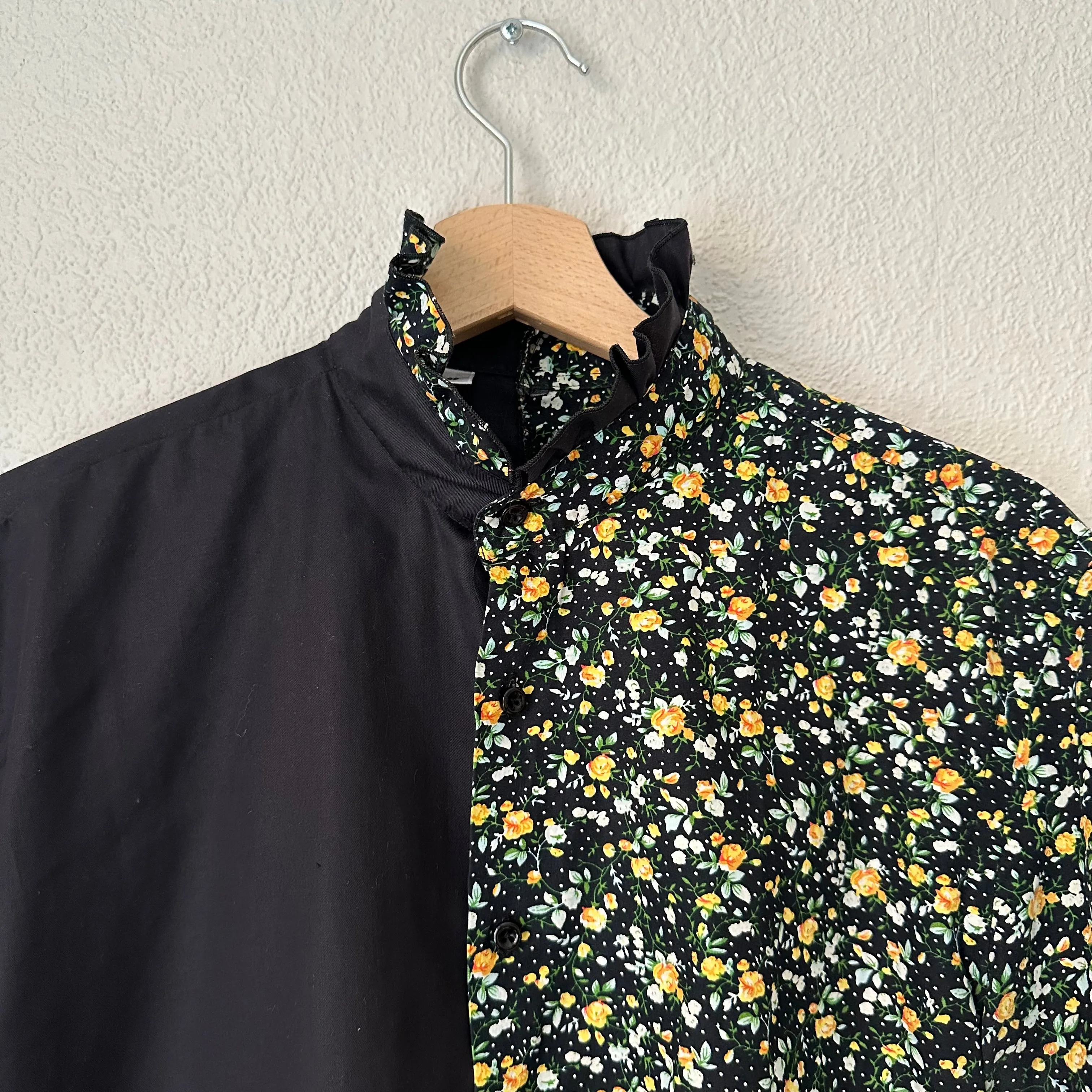Contrasted Shirt Black/Yellow - Upcycled Shirt 23 - M, Cotton