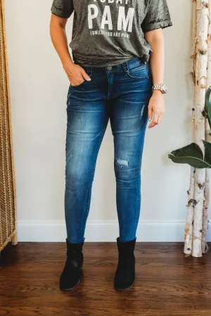 Democracy Luxe Touch Ab Solution Booty Lift Jegging Distressed