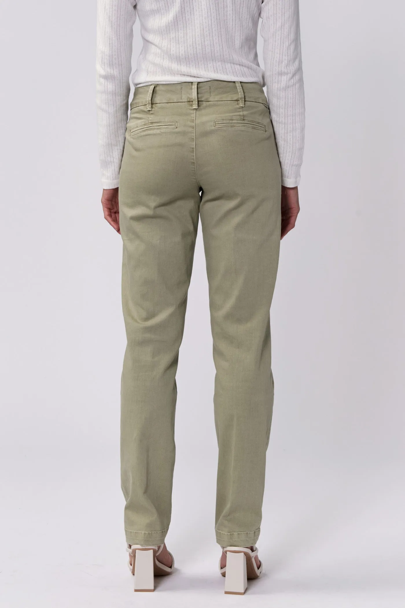 HAMPTON MID RISE TROUSER CUT ANKLE PANTS ABBEY STONE