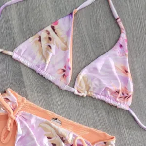 Hawaiian Breeze Triangle Top