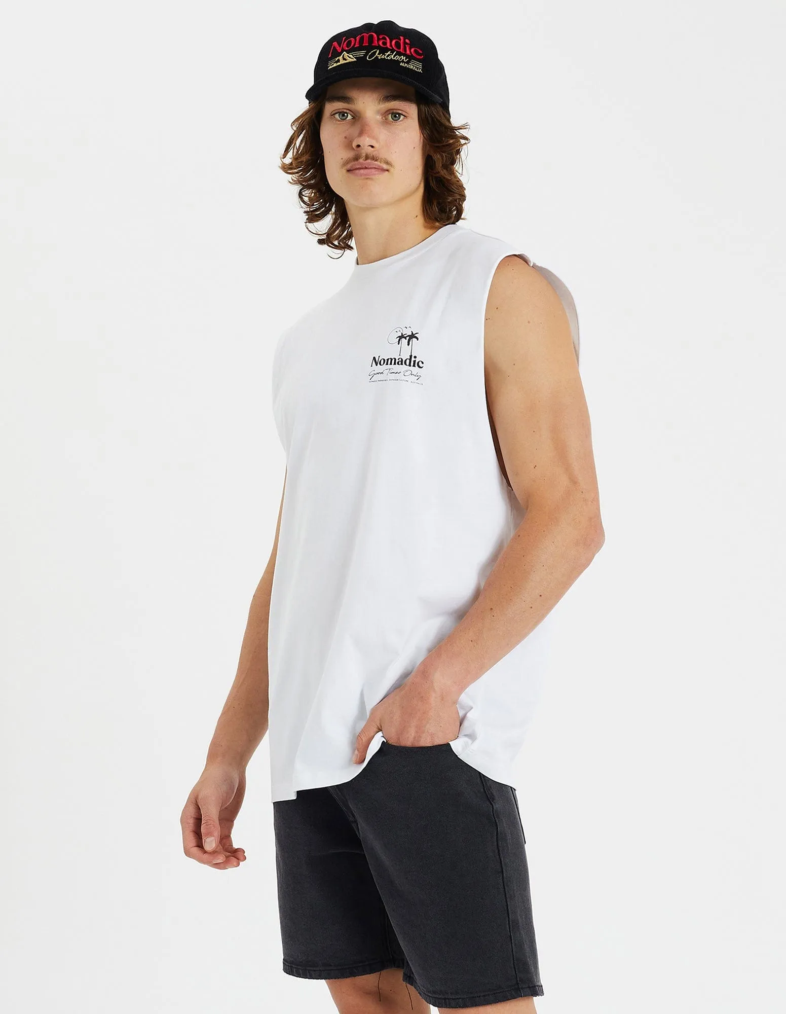 Outrigger Muscle Optical White
