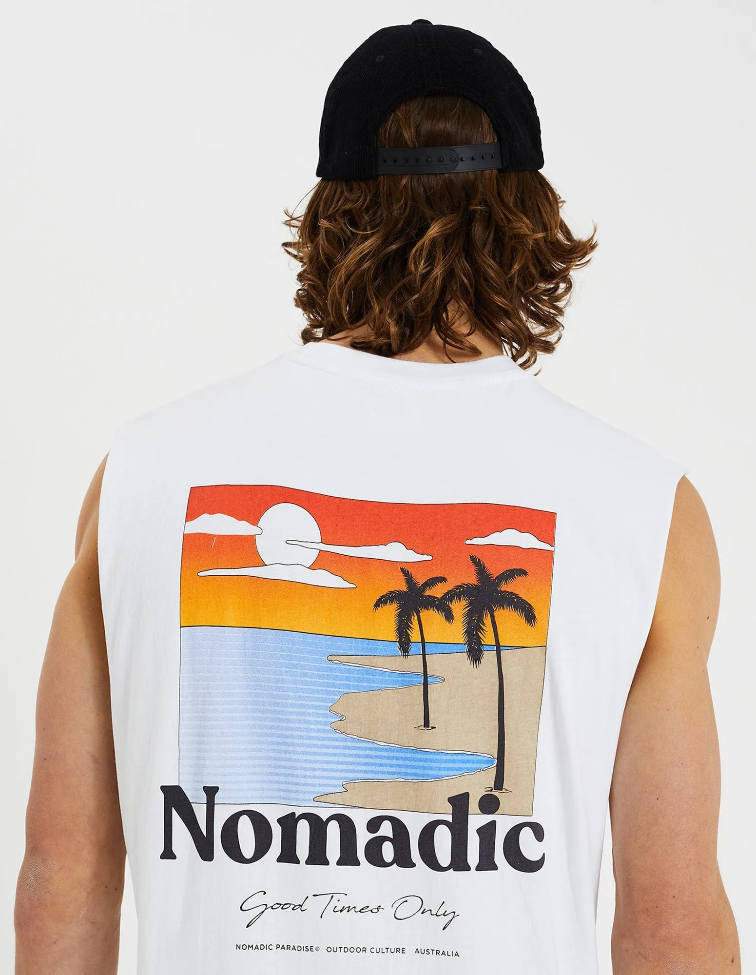 Outrigger Muscle Optical White