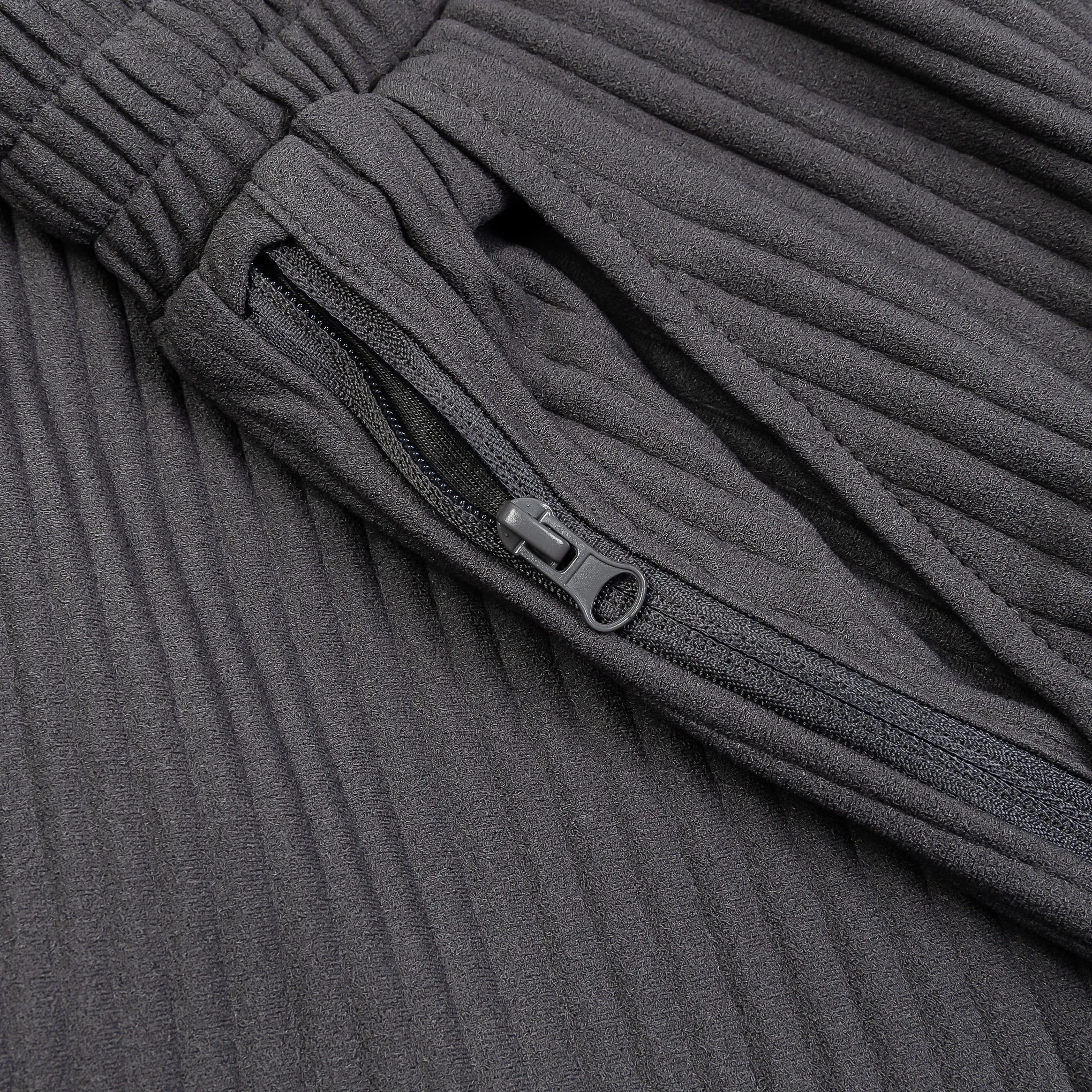 Pleated Woven Pant Mens Pants (Grey)