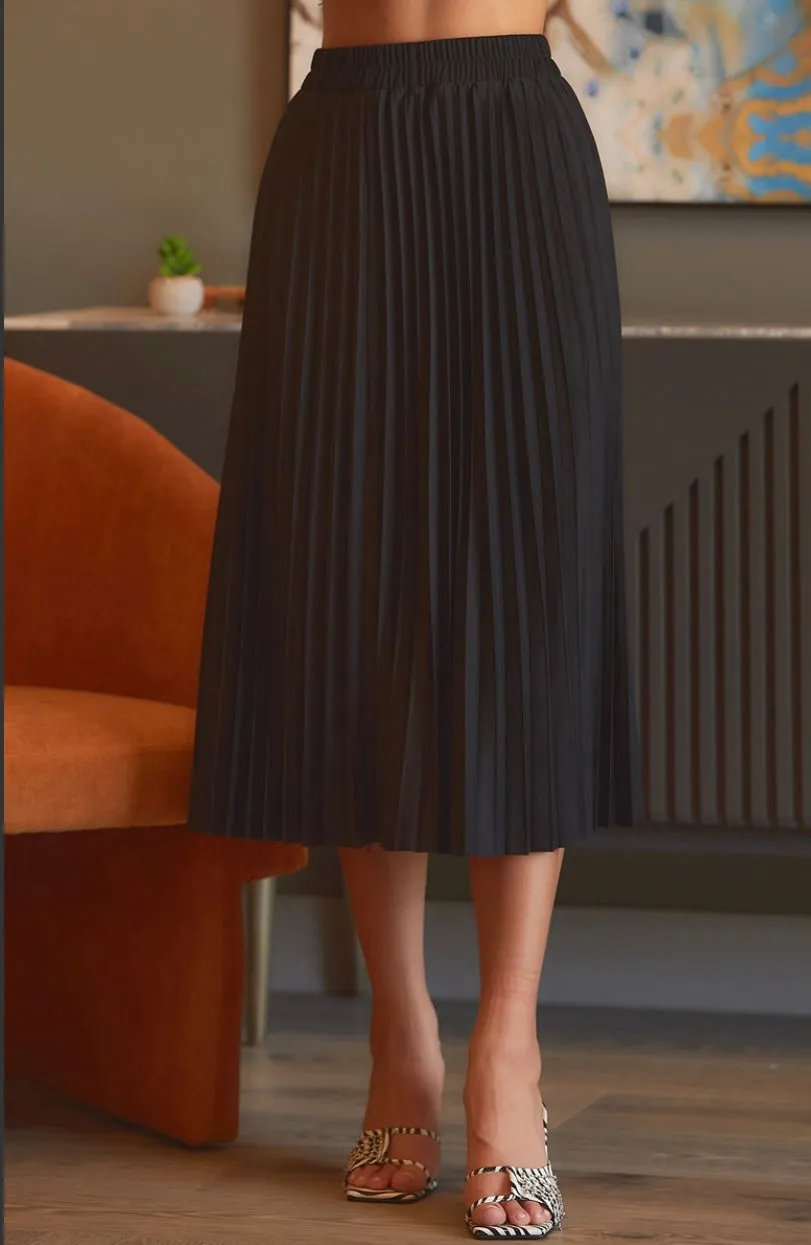 Pure and Simple Pleated Skirt