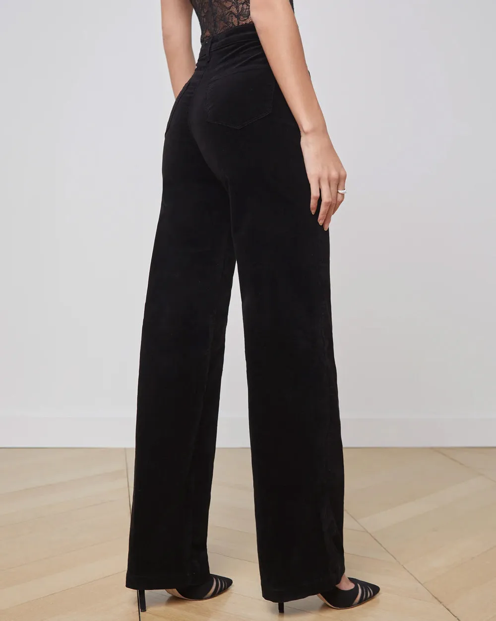 Selma High Rise Sleek Baby Bootcut Jean in Noir Coated