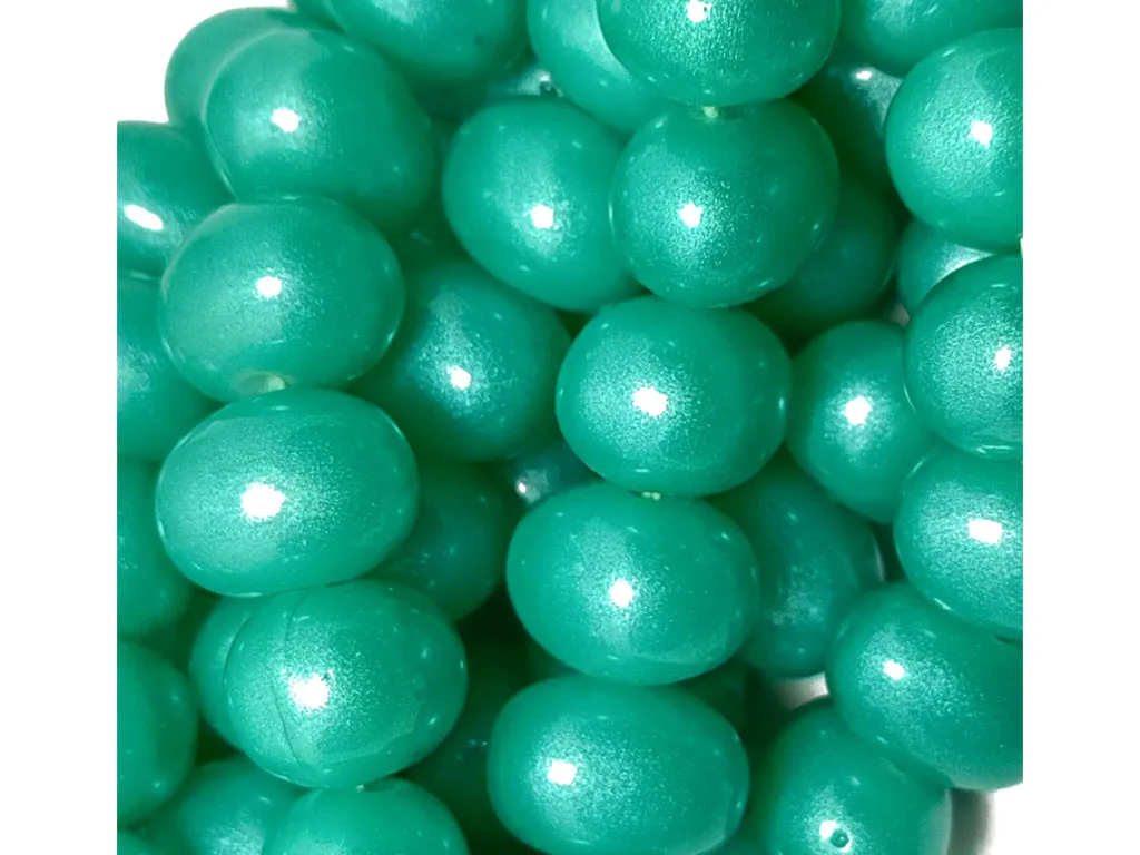 Shiny Cool Green Oval Glass Pearl Beads