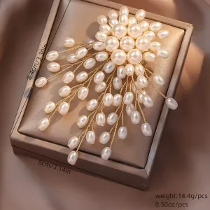 Vintage Pearl Brooch Pin – Elegant Floral Design